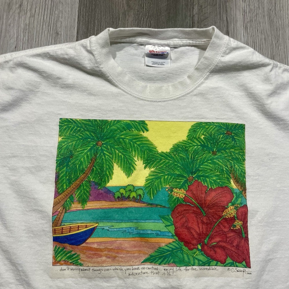 Vintage 2000 Tropical‎ Ocean Beach Adventure Size Large Nature Art Tshirt